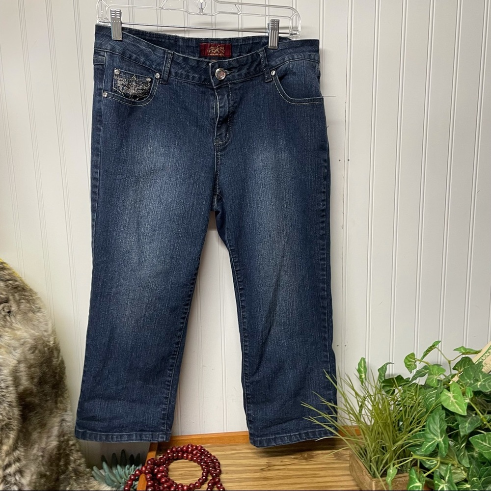 One 5 One Blue Jean Capris Size 10